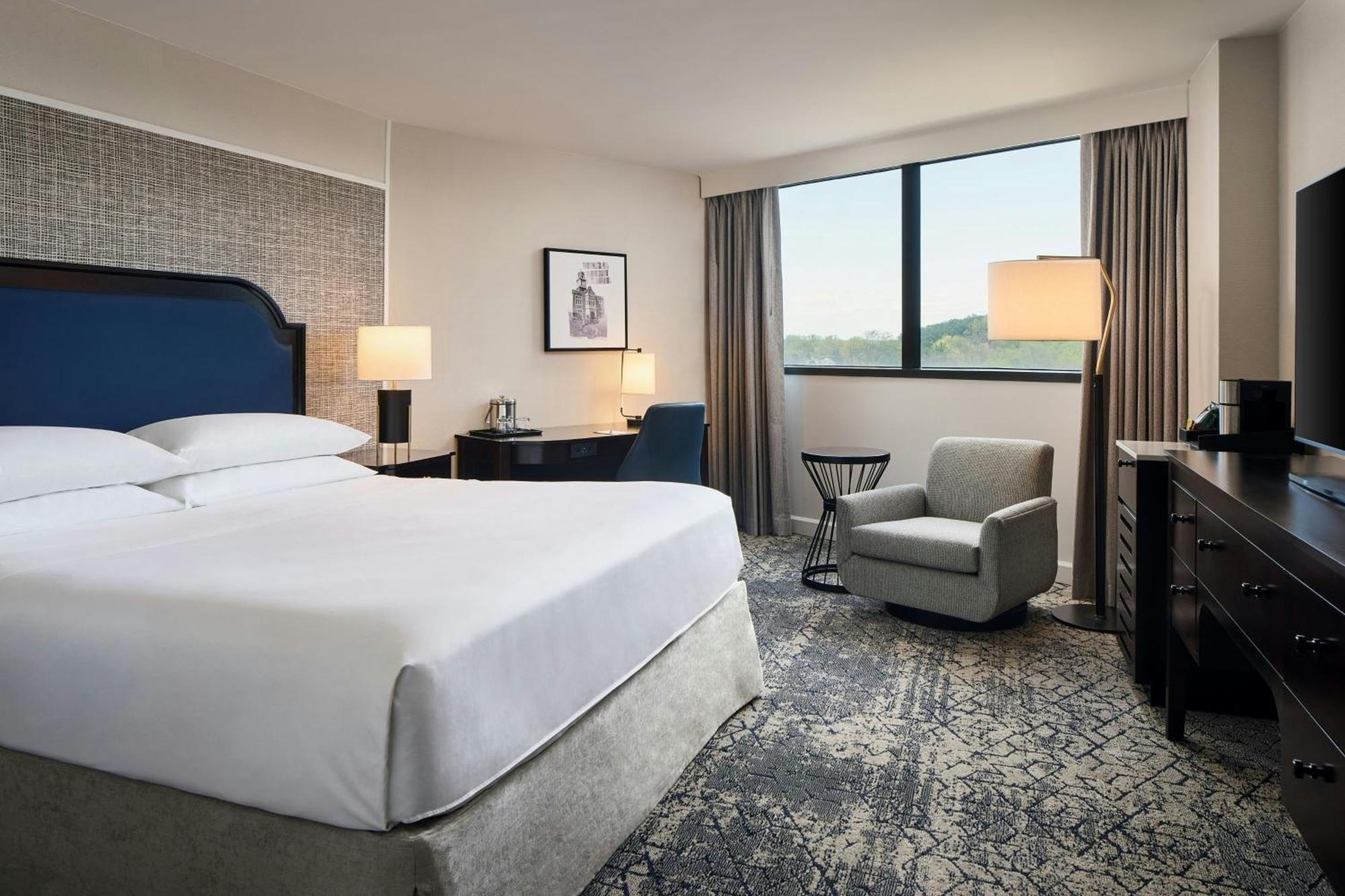 Sheraton Baltimore North Таусън Екстериор снимка