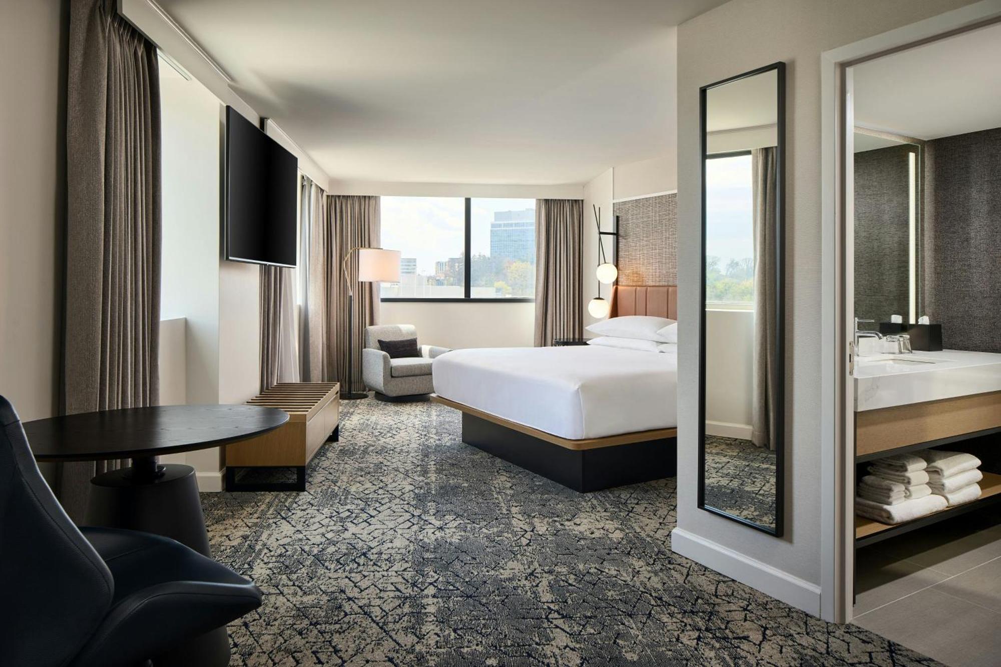 Sheraton Baltimore North Таусън Екстериор снимка