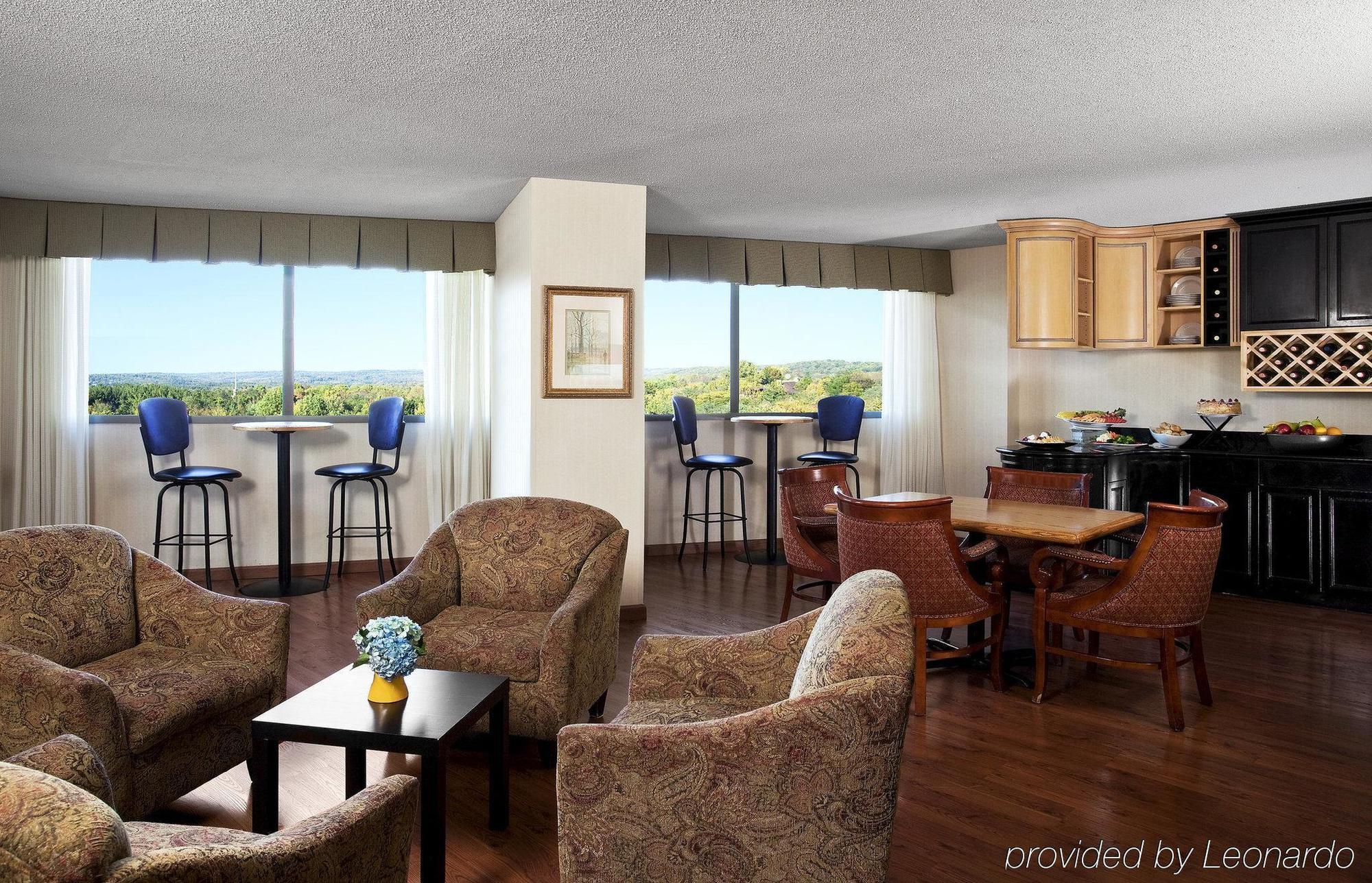 Sheraton Baltimore North Таусън Екстериор снимка